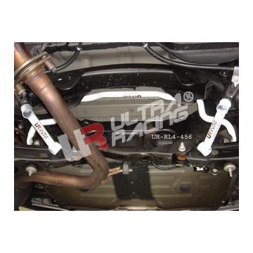 Rear Member Braces Ultra Racing for Toyota RAV4 2.4 06+