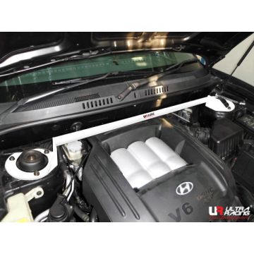 Front Upper Strutbar Ultra Racing for Hyundai Santa Fe 01-06 SM