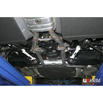 Rear Lower Side Bar Ultra Racing for Hyundai Genesis (DH) 3.8 V6 15-16 (4WD)